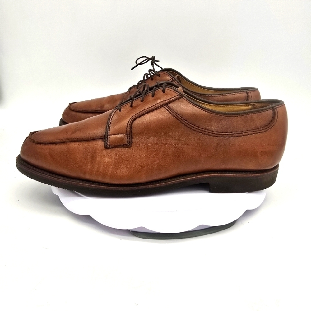Allen Edmonds Shoe Men's 10 EEE Stockbridge Brown Leather Derby